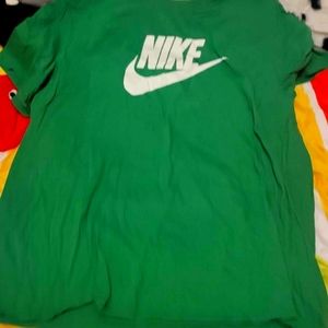 Green nike tshirt